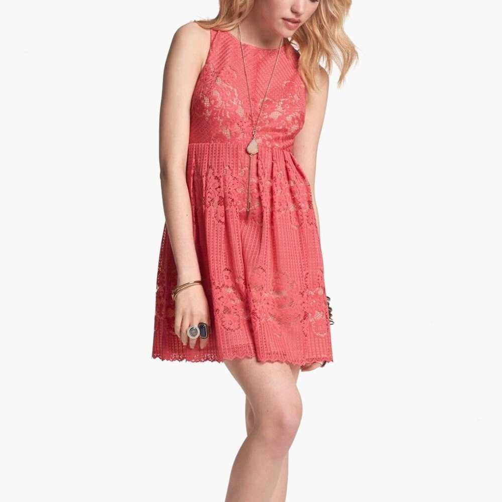 FREE PEOPLE Dress 6 ROCCO Cherry Floral Lace Pointelle Lined Cut Out Back NWT
